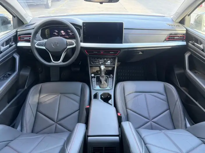 Volkswagen Lavida 2024 Model 300TSI DSG Starry Sky Leading Edition – фото 10