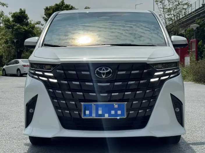 Elfa 2023 Model 2.5L Intelligent Hybrid 4WD Premium – фото 2