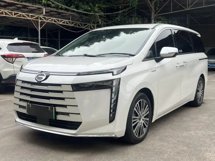 GAC Trumpchi E8 PHEV 2025 Model 2.0ATK 150km PRO+ – фото 1