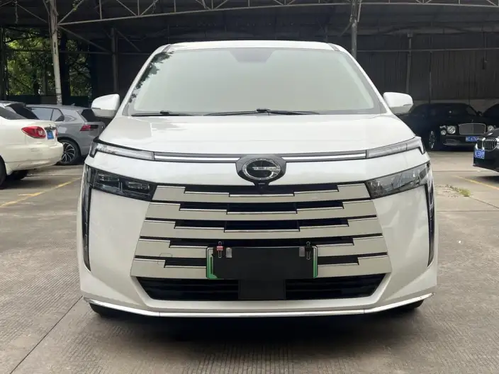 GAC Trumpchi E8 PHEV 2025 Model 2.0ATK 150km PRO+ – фото 2