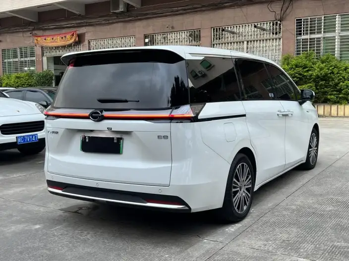 GAC Trumpchi E8 PHEV 2025 Model 2.0ATK 150km PRO+ – фото 7