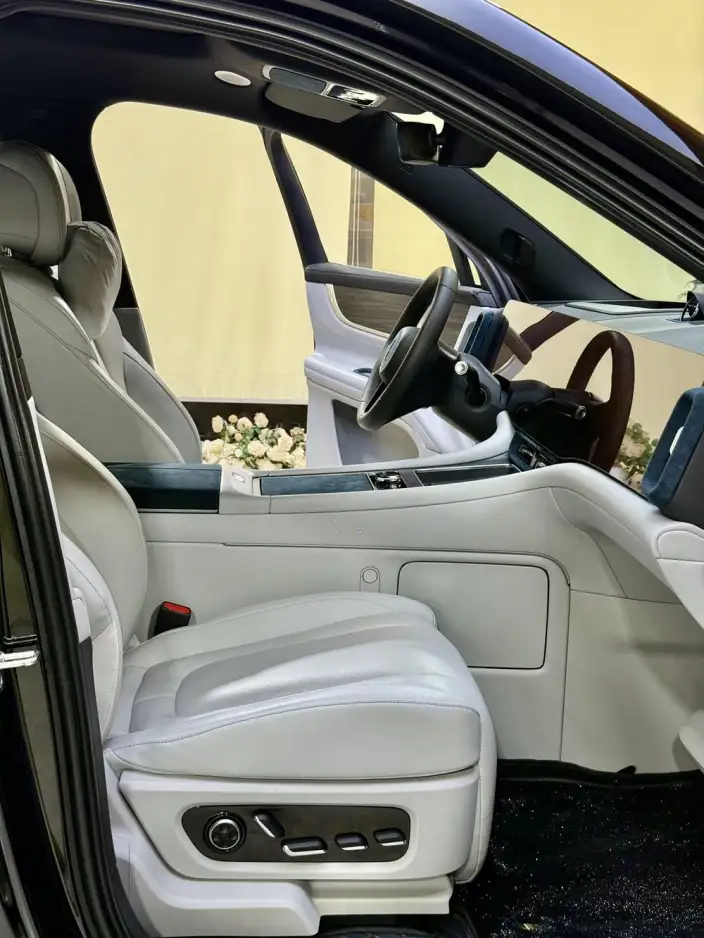 Aito M9 2024 Model EV Ultra VI seat Edition – фото 10