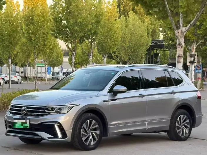 Volkswagen Tiguan L PHEV 2022 Model 430PHEV Plug-in hybrid Ultimate Edition – фото 1