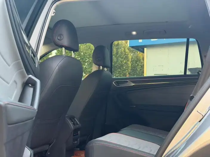 Volkswagen Tiguan L PHEV 2022 Model 430PHEV Plug-in hybrid Ultimate Edition – фото 9