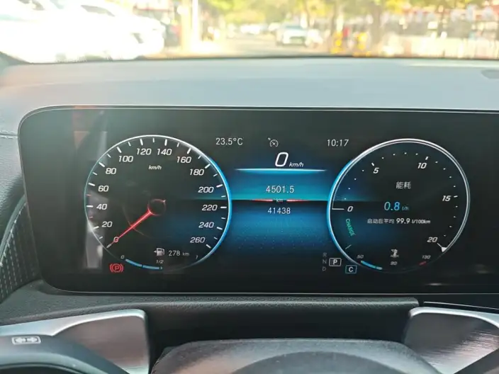 Mercedes-Benz GLB 2022 Model GLB 220 Fashion Model – фото 6