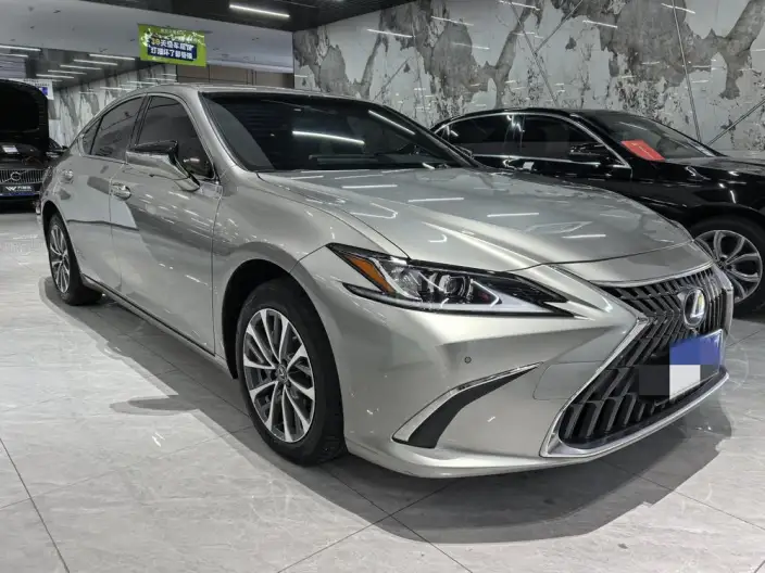Lexus ES 2022 Model 200 Superior Edition – фото 3