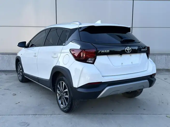 Toyota YARIS L Vios 2022 Model Zhixuan X 1.5L CVT Luxury PLUS Edition – фото 4