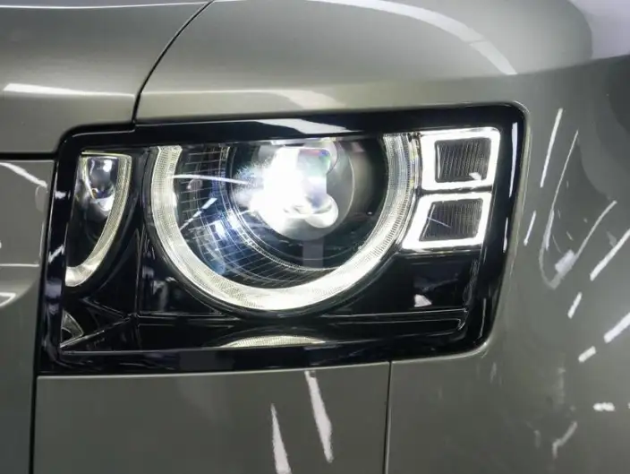 Land Rover Defender 2023 Model Facelift 110 P400 X-Dynamic HSE – фото 7