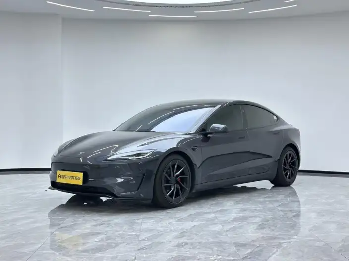 Model 3 2024 Model High performance All-wheel drive version – фото 1