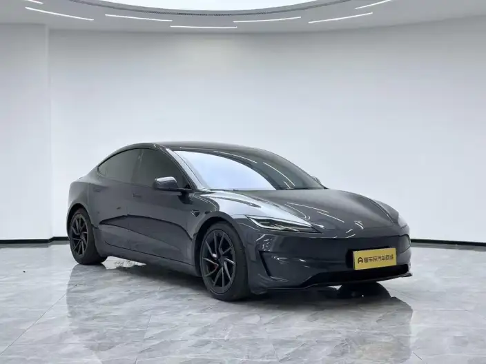 Model 3 2024 Model High performance All-wheel drive version – фото 3