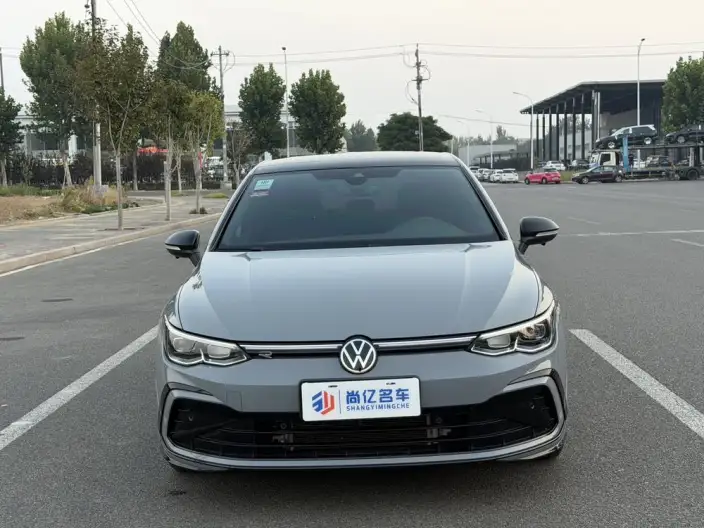 Volkswagen Golf 2021 Model 280TSI DSG R-Line – фото 2