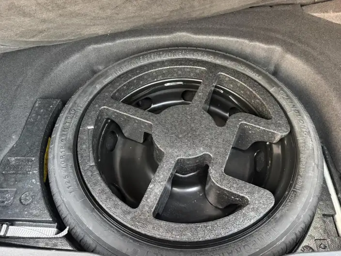 Volkswagen Golf 2021 Model 280TSI DSG R-Line – фото 7