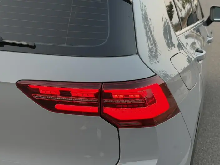 Volkswagen Golf 2021 Model 280TSI DSG R-Line – фото 8