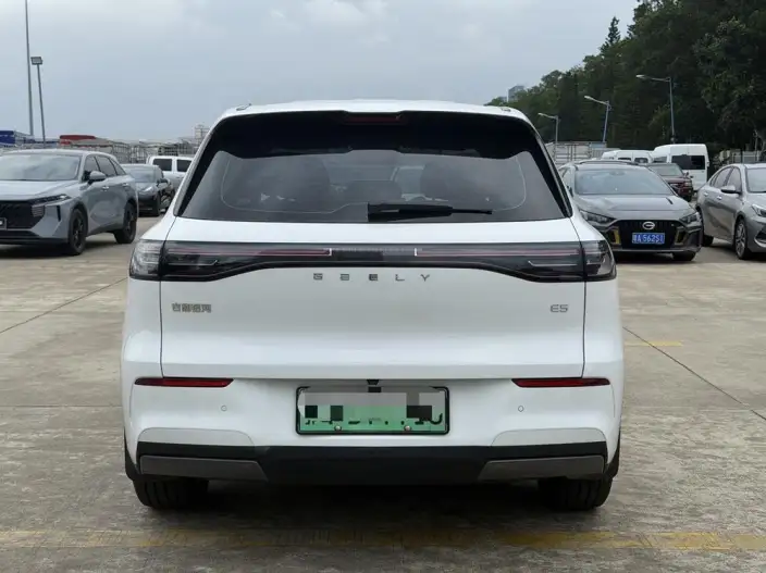 Geely Galaxy E5 2024 Model 530km Tiggo + Edition – фото 5