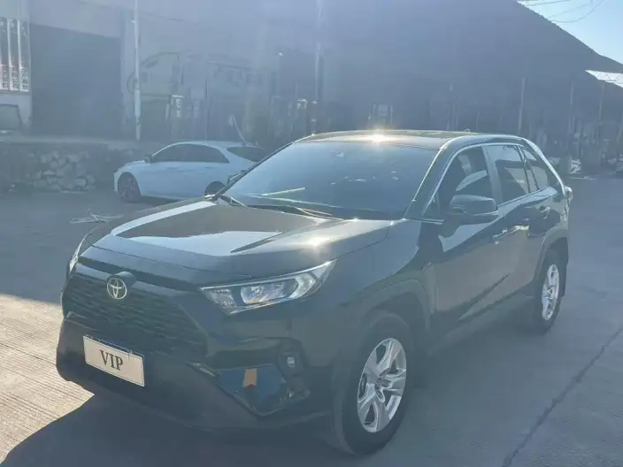 Toyota RAV4 2021 Model 2.0L CVT 2WD Urban Edition – фото 1