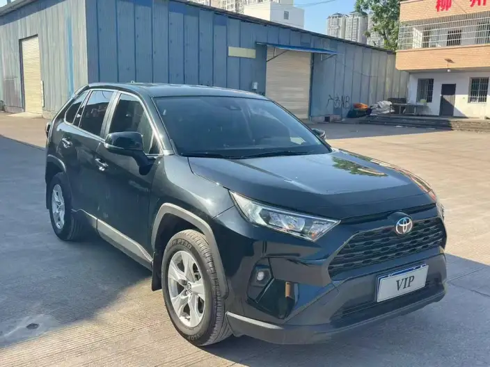 Toyota RAV4 2021 Model 2.0L CVT 2WD Urban Edition – фото 3