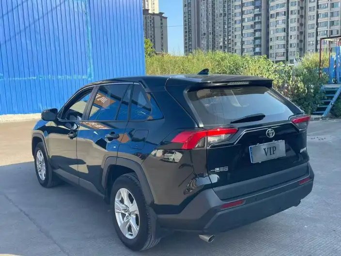Toyota RAV4 2021 Model 2.0L CVT 2WD Urban Edition – фото 4