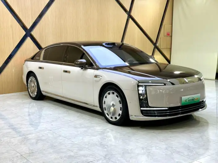 Zunjie S800 2025 Model Extended Range Starlight Executive Edition 4 seat