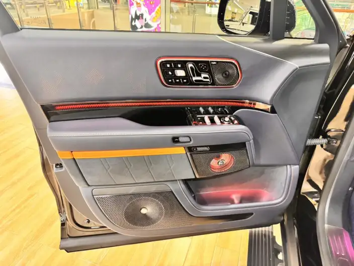 ZEEKR 9X 2025 Model Obsidian Black Edition 70kWh VI seat – фото 10