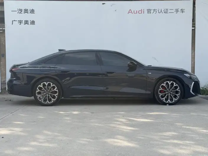 Audi A6L 2026 Model 2.0T quattro Exclusive Model – фото 4