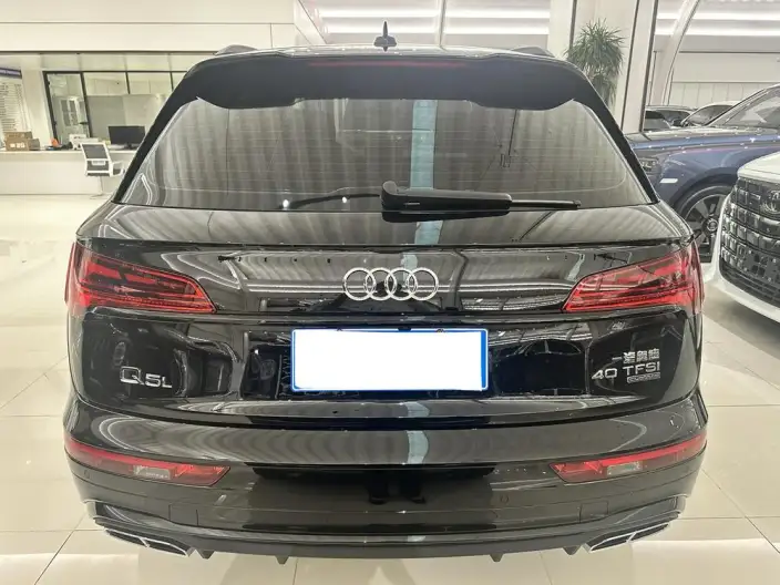Audi Q5L 2024 Model 40TFSI Luxury Dynamic Model – фото 4