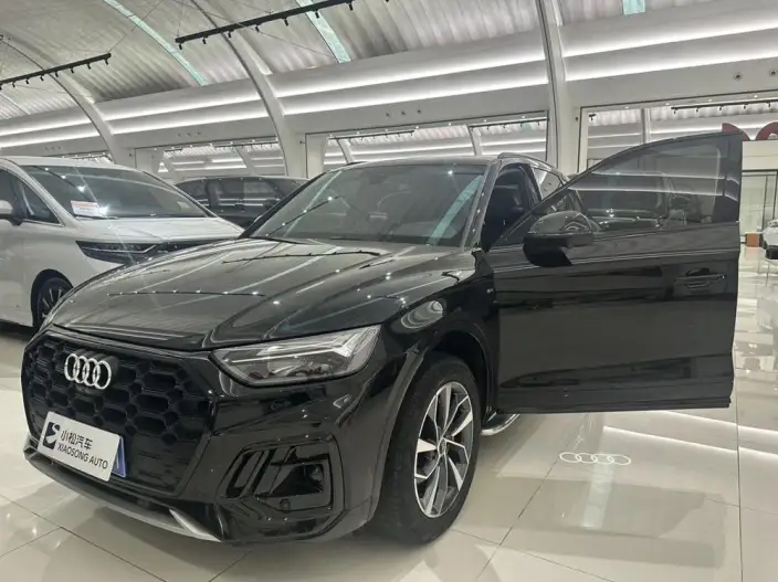 Audi Q5L 2024 Model 40TFSI Luxury Dynamic Model – фото 10