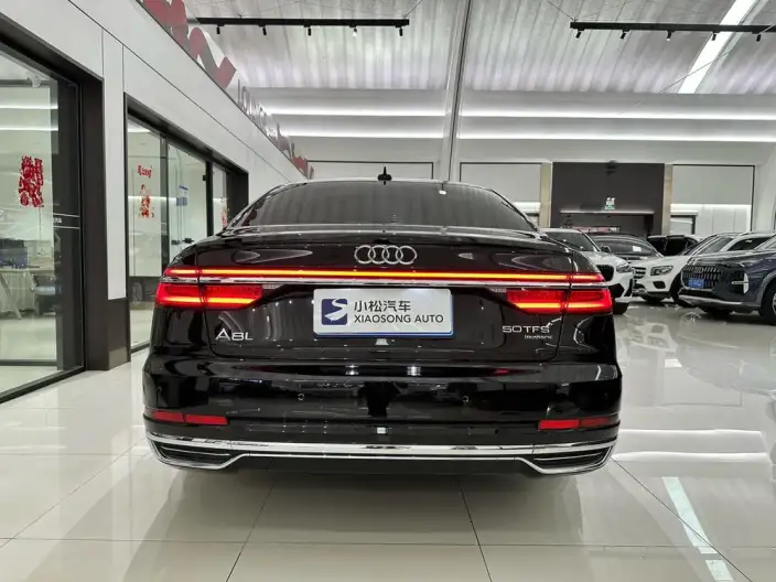 Audi A8 2022 Model A8L 50 TFSI quattro Comfort Model Collector Edition Edition – фото 4