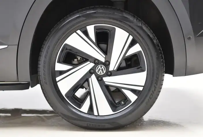 Volkswagen Teramont 2022 Model Teramont X 380TSI 4WD Respect Deluxe Edition – фото 9