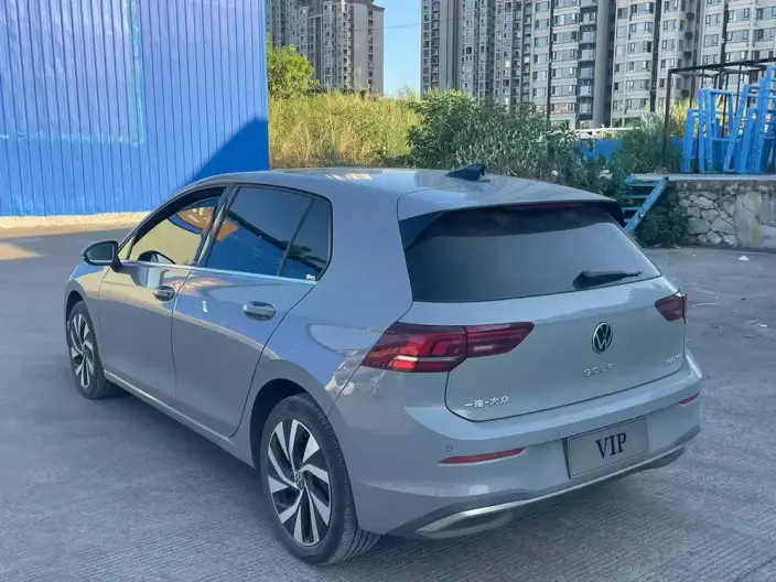 Volkswagen Golf 2026 Model 300TSI Pro – фото 4