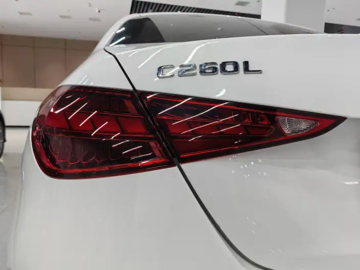 Mercedes-Benz C-Class 2024 Model C 260 L Sports Edition – фото 6