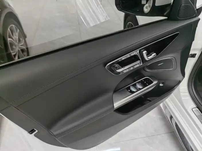 Mercedes-Benz C-Class 2024 Model C 260 L Sports Edition – фото 8