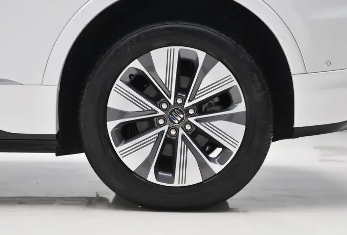 BUICK E5 2025 Model 620KM Exclusive Edition – фото 9