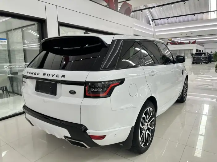 Range Rover Sport 2022 Model 3.0 L6 SE – фото 5