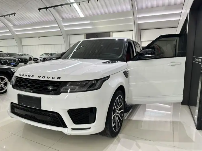 Range Rover Sport 2022 Model 3.0 L6 SE – фото 8