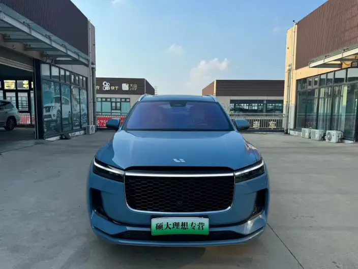 Li Auto ONE 2021 Model Extended Range 6 seat Edition – фото 2