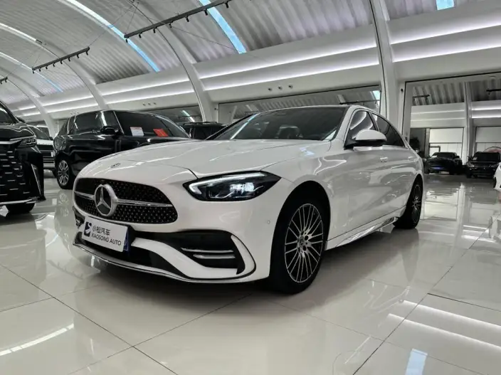 Mercedes-Benz C-Class 2023 Model C 260 L Sports Edition – фото 1