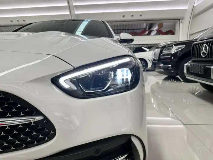 Mercedes-Benz C-Class 2023 Model C 260 L Sports Edition – фото 8