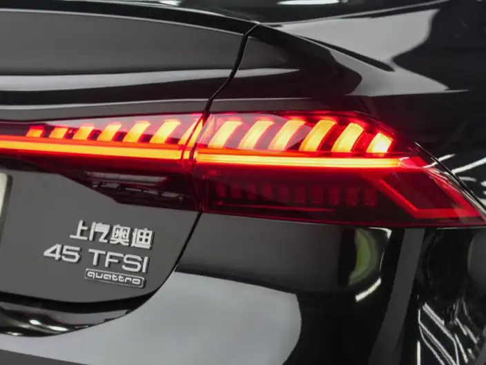Audi A7 L 2024 Model 45 TFSI quattro Luxury Model – фото 6