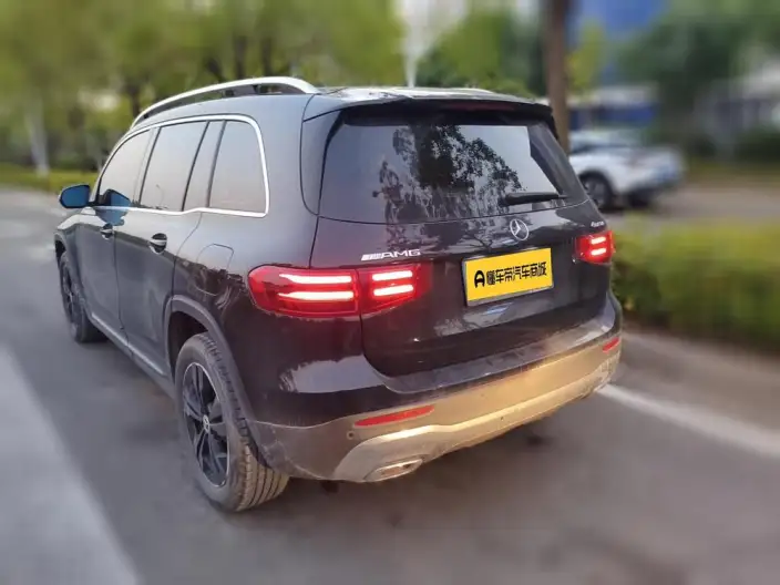 Mercedes-Benz GLB 2024 Model Facelift GLB 200 Dynamic Model – фото 4