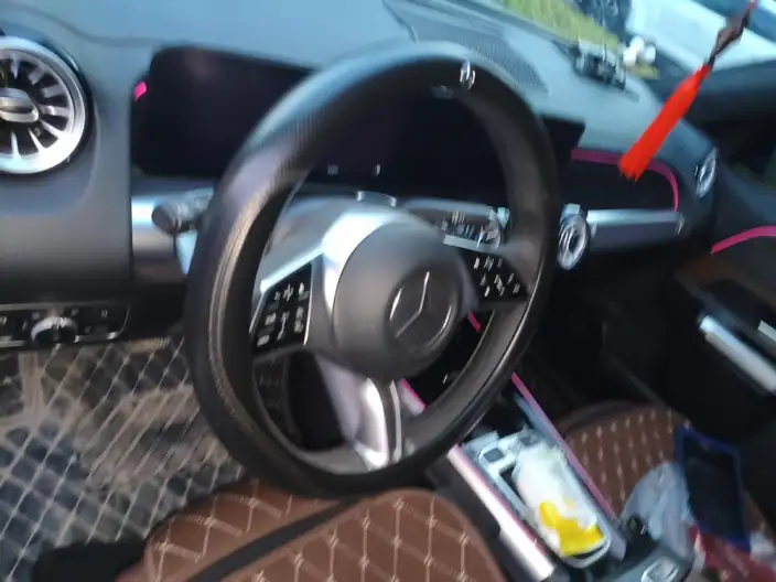 Mercedes-Benz GLB 2024 Model Facelift GLB 200 Dynamic Model – фото 7