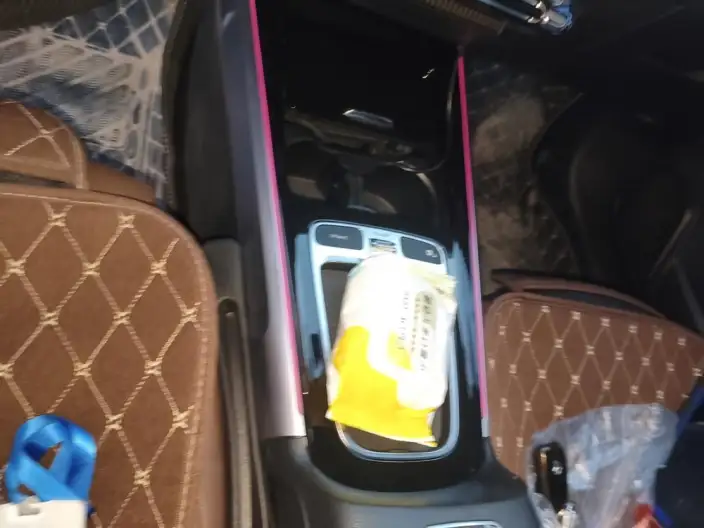 Mercedes-Benz GLB 2024 Model Facelift GLB 200 Dynamic Model – фото 9