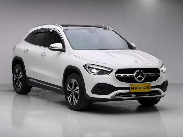 Mercedes-Benz GLA 2022 Model Facelift GLA 200 – фото 3
