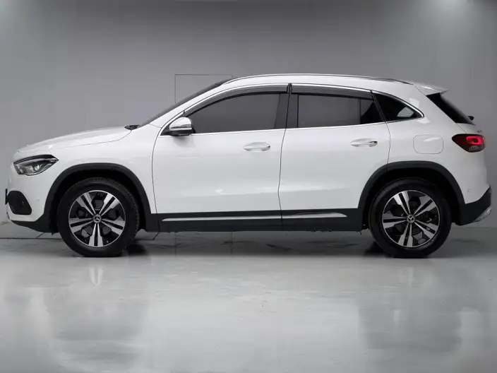 Mercedes-Benz GLA 2022 Model Facelift GLA 200 – фото 4