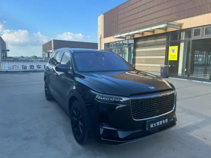 Li Auto ONE 2021 Model Extended Range 6 seat Edition – фото 3