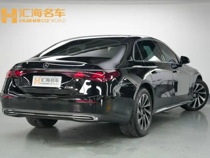 Mercedes-Benz E-Class 2024 Model E 300 L Luxury Model sedan – фото 6