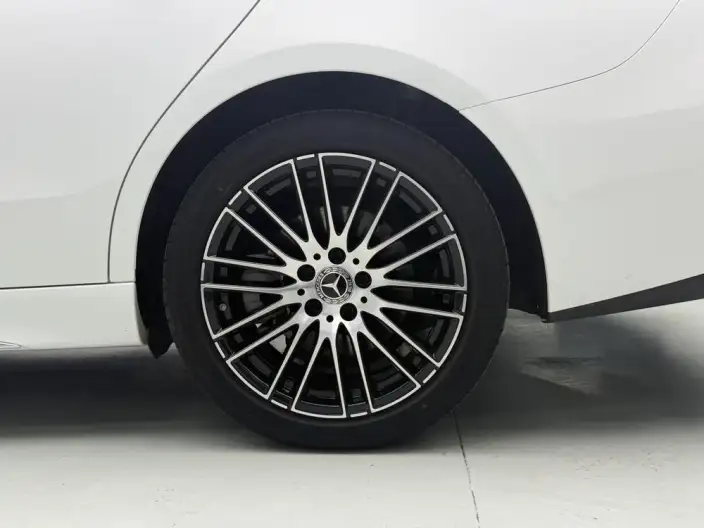 Mercedes-Benz C-Class 2025 Model Facelift C 260 L Sports Edition – фото 9
