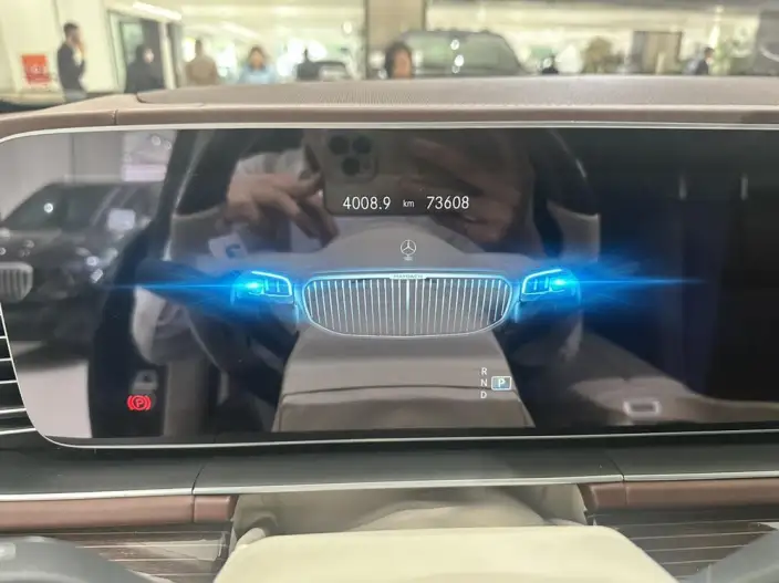 Maybach GLS 2022 Model GLS 480 4MATIC – фото 3
