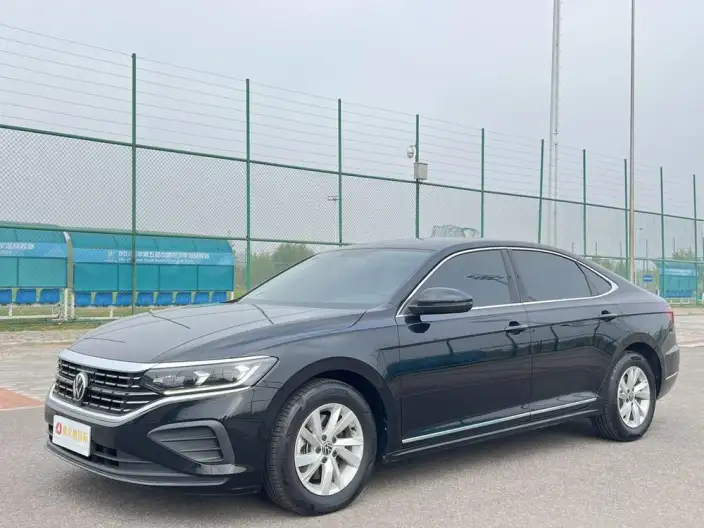 Volkswagen Passat 2022 Model 280TSI Business Edition – фото 1