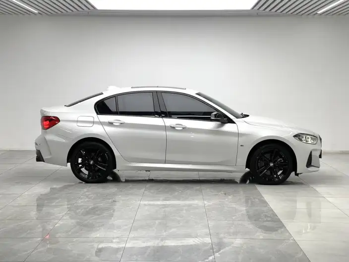 BMW 1 Series 2021 Model Facelift 125i M Sports Night Edition – фото 8