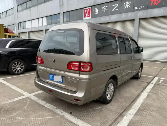Lingzhi 2020 Model M5 1.6L 7 seat Luxury Model – фото 5